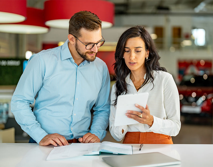 Dealer providing personalized coverage guidance.