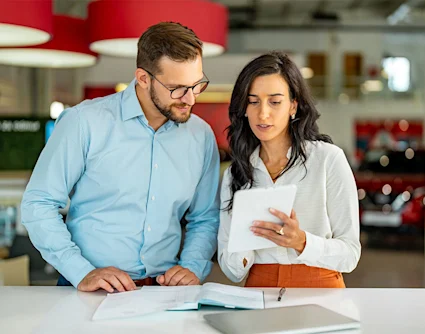 Dealer providing personalized coverage guidance.