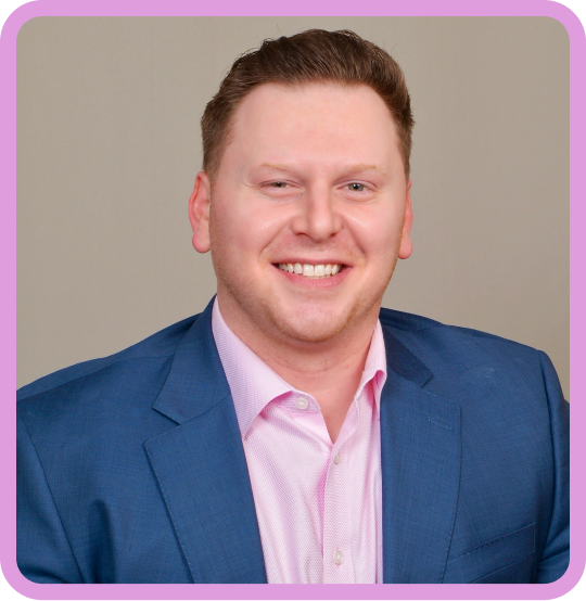 A headshot of Dillon Sharfman